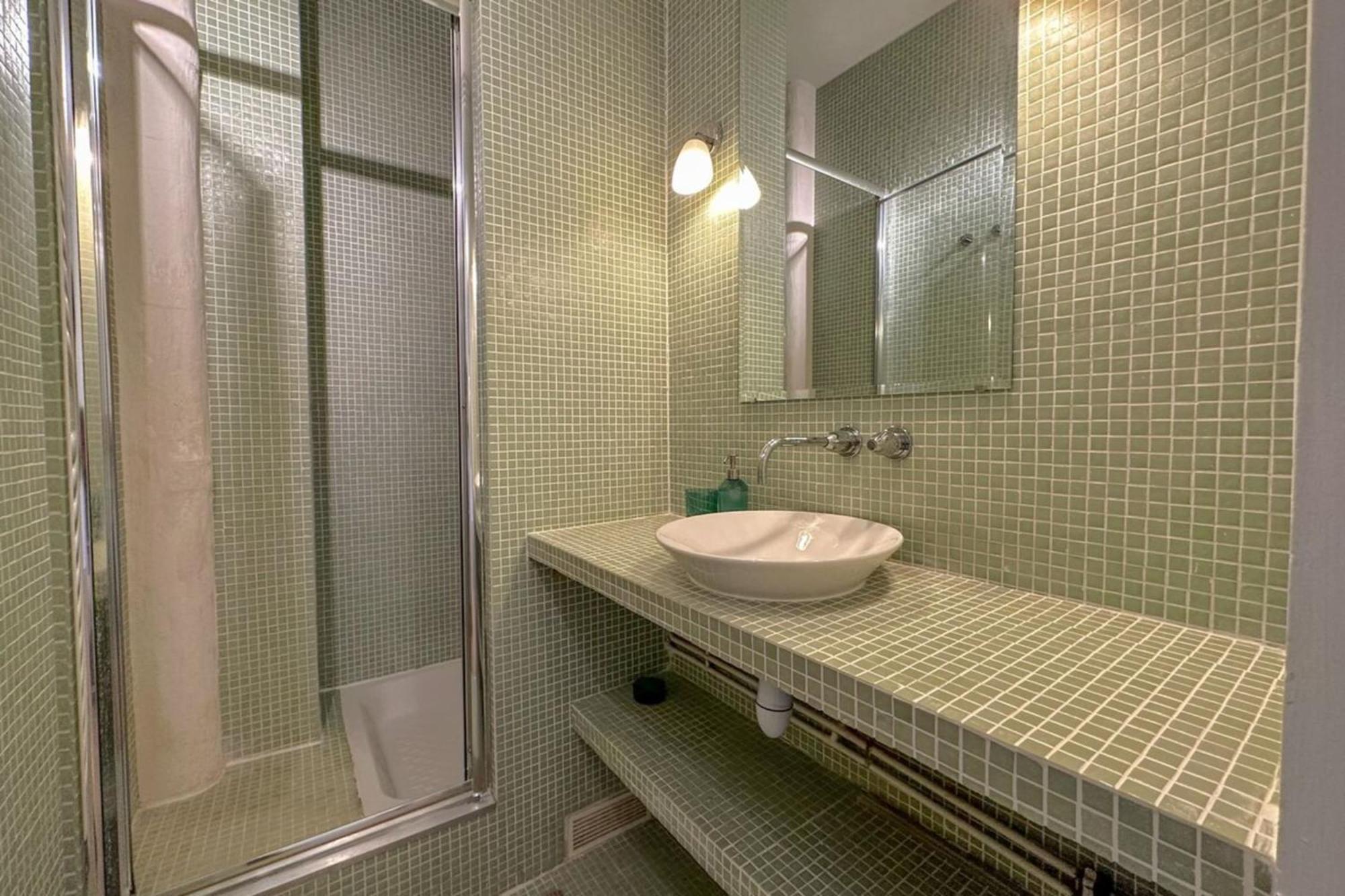 Flexliving - - Bachaumont * Paris